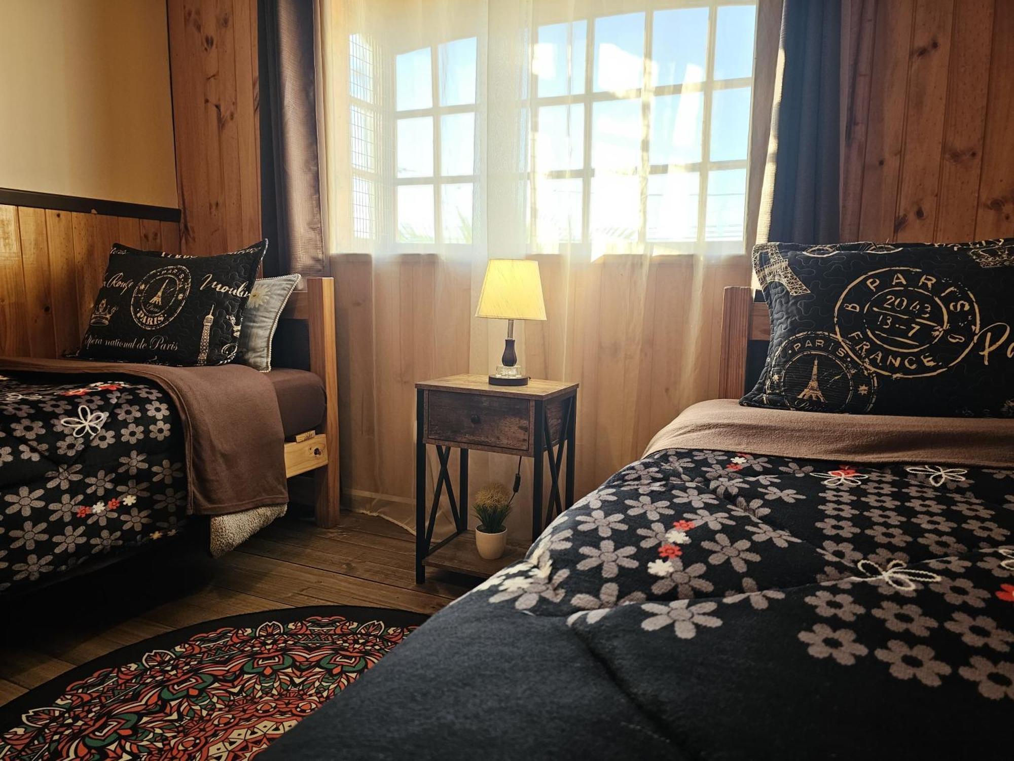 Hostal Sol Y Luna Σαντιάγκο Εξωτερικό φωτογραφία